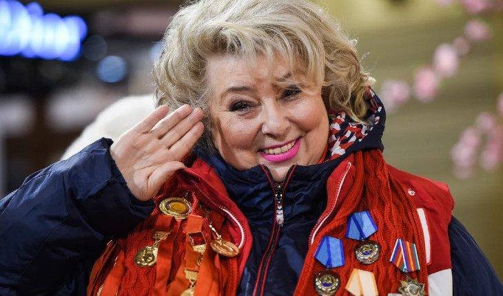 Короткая пропажа тренера Татьяны Тарасовой с телеэкранов напугала поклонников Короткая пропажа тренера Татьяны Тарасовой с телеэкранов напугала поклонников