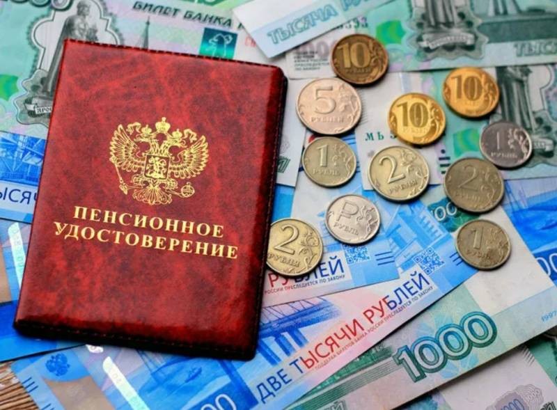 Когда и на сколько повысят пенсии военным в 2022 году в России