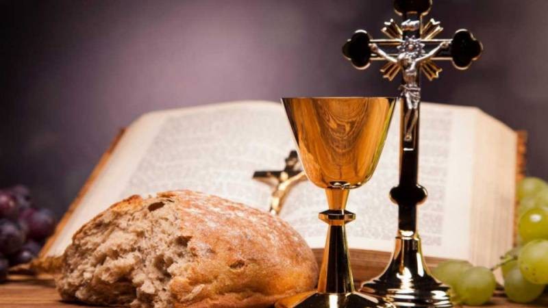 Родительские субботы 2022: когда ездить на кладбище и поминать согласно церковному календарю