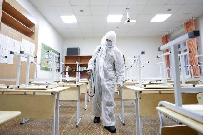 COVID-19 режим: в России отменили карантин для контактировавших с больными ковидом