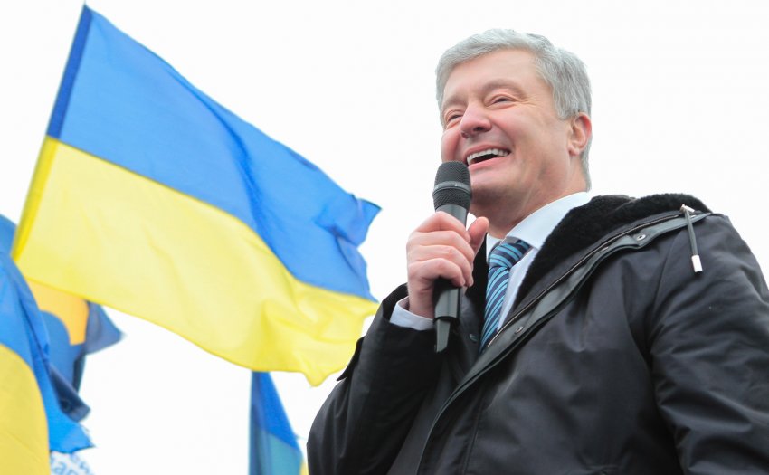 Зачем экс-президенту Украины Порошенко искать убежища в России?