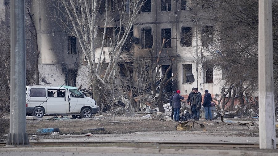 прощание с погибшим солдатом. новости украины 29 февраля 2024 года. мобилизация в дрожжановском районе татарстана. новости украины 29 февраля 2024 года. похороны солдат погибших в украине 2022.