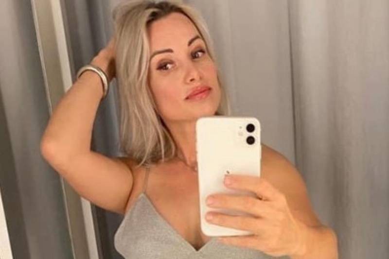 Почему муж экс-редактора Первого канала Марины Овсянниковой пытается ее засудить