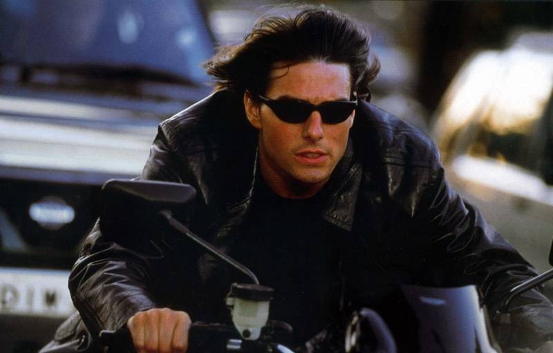 Знаменитости шоу-бизнеса, которые родились и выросли в нищете